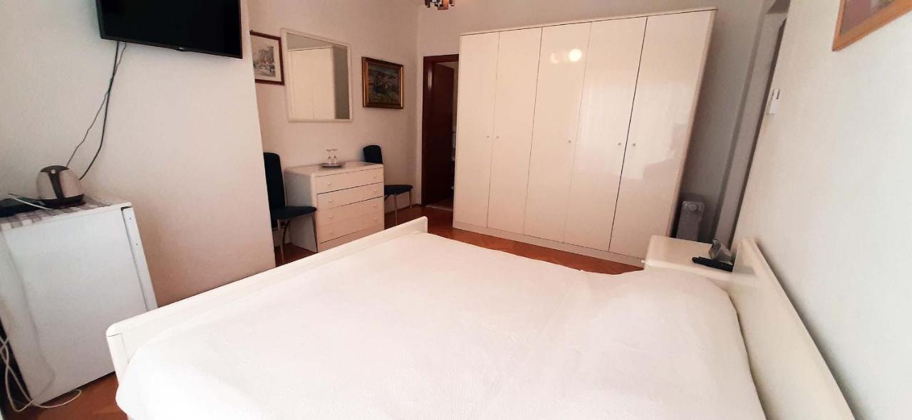 Rooms N&M Baska Voda Ngoại thất bức ảnh